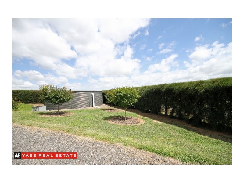 12 Mort Lane, Yass NSW 2582