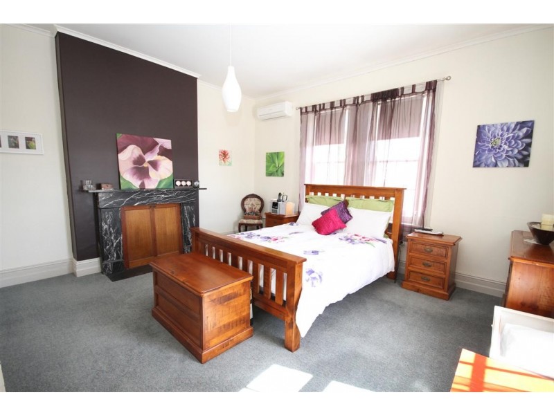 90 Yass Street, Gunning NSW 2581