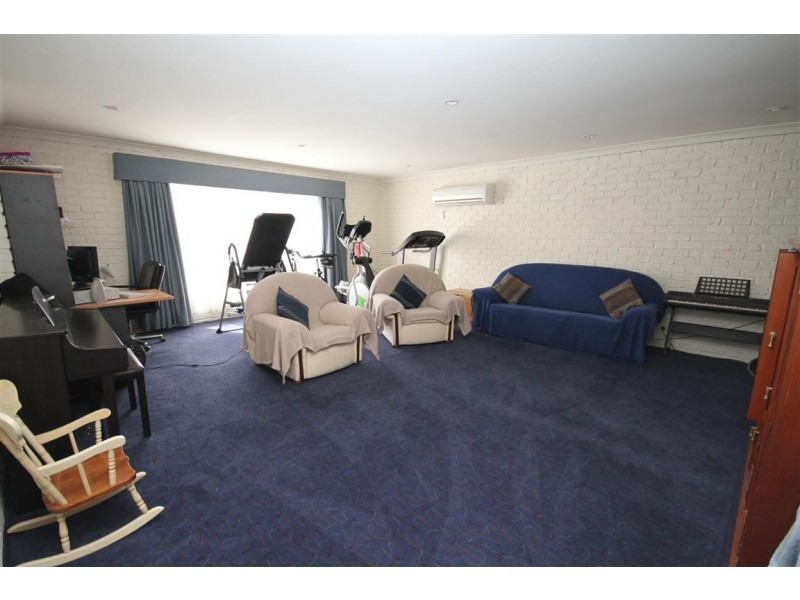 90 Yass Street, Gunning NSW 2581