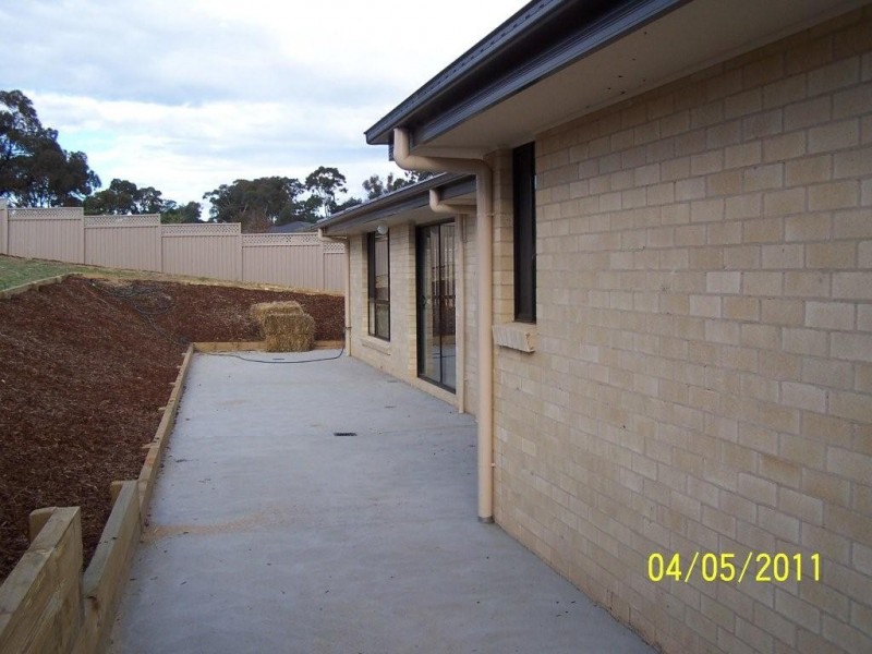 12 Settlers Court, Yass NSW 2582