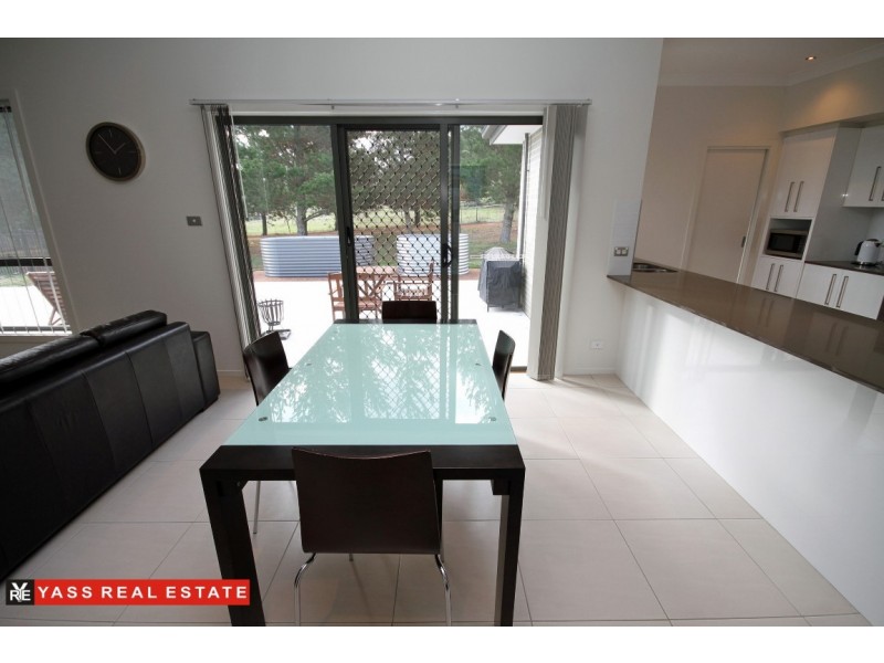 35 Cooks Hill Road, Yass NSW 2582