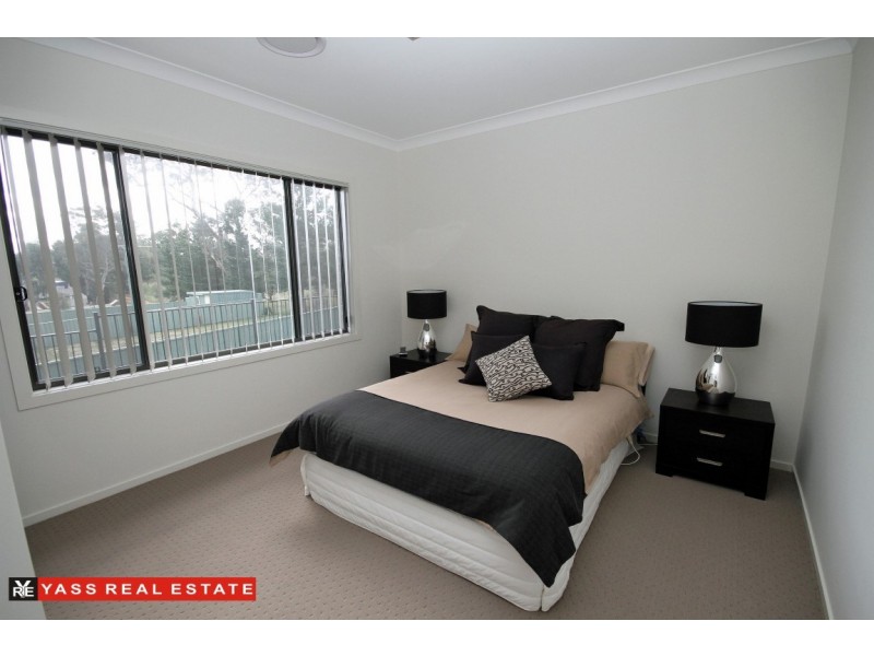 35 Cooks Hill Road, Yass NSW 2582