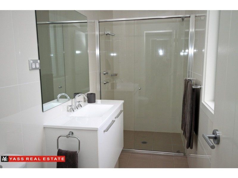 35 Cooks Hill Road, Yass NSW 2582