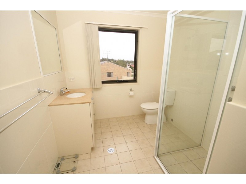 2/6 Thane Court, Yass NSW 2582