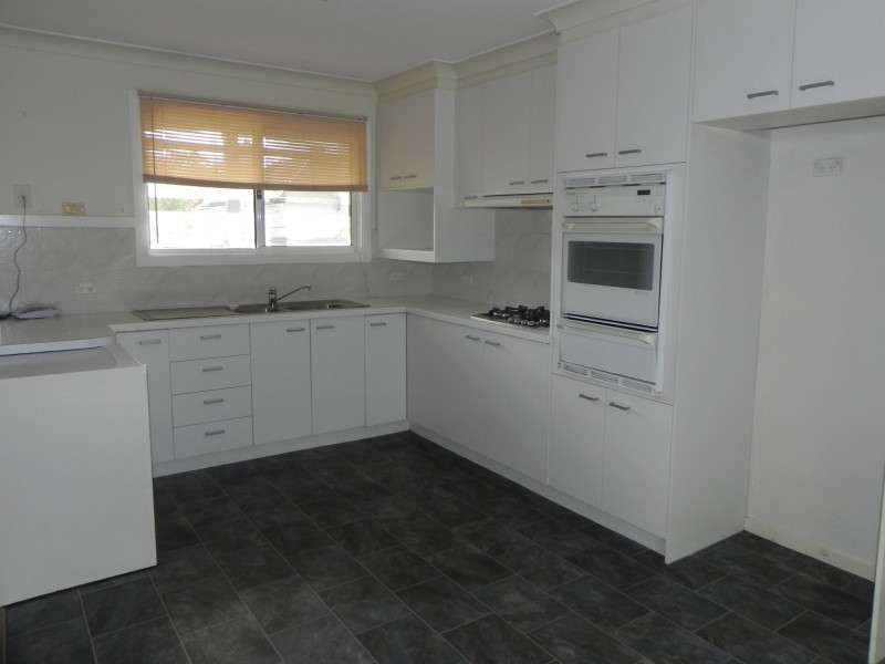 49 Mount Street, Yass NSW 2582