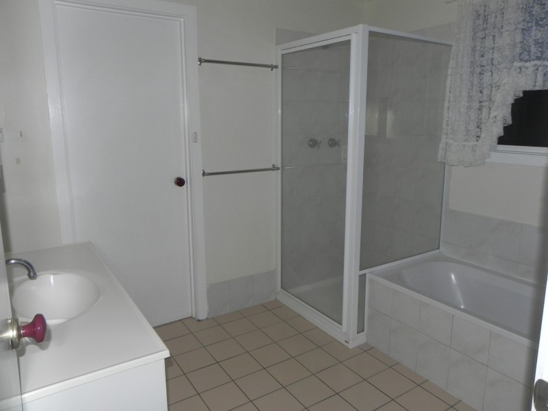 49 Mount Street, Yass NSW 2582