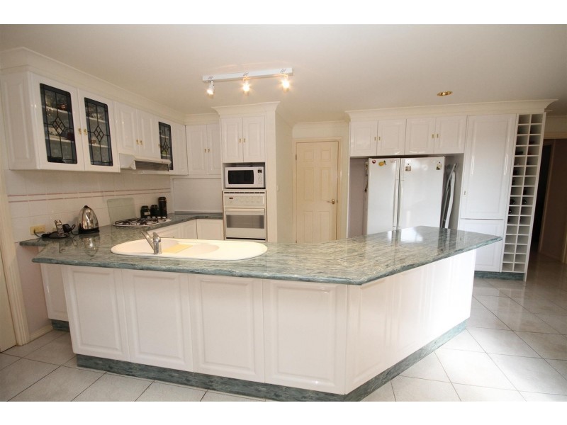 43 Macdonald Street, Yass NSW 2582