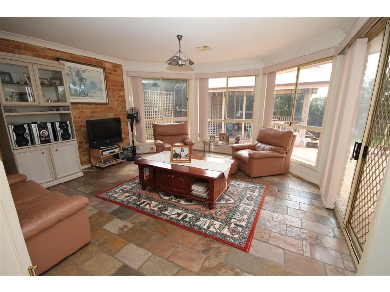 43 Macdonald Street, Yass NSW 2582