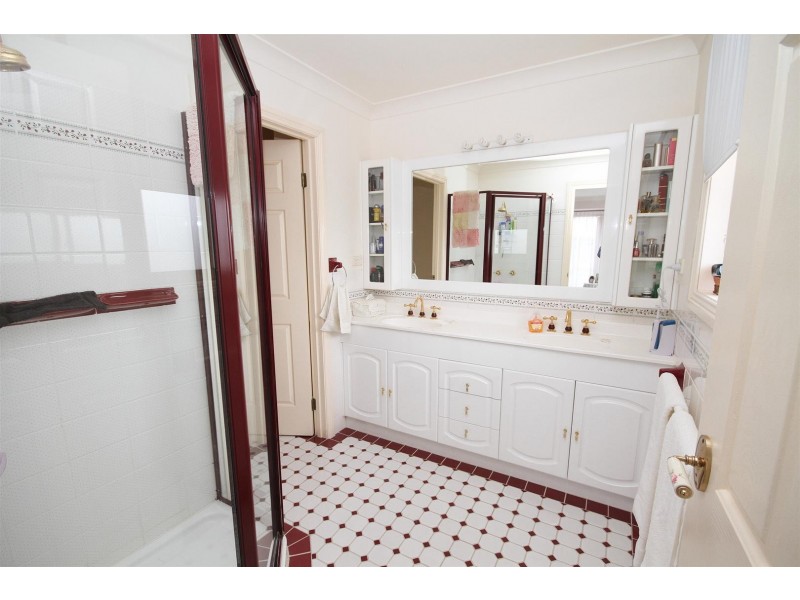 43 Macdonald Street, Yass NSW 2582