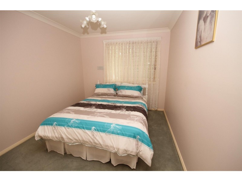 43 Macdonald Street, Yass NSW 2582