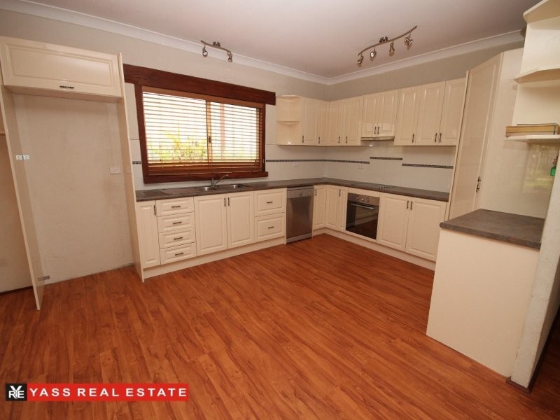 84 O’Brien Street, Yass NSW 2582