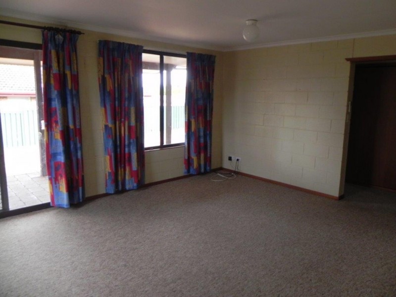 1/22 Ford Street, Yass NSW 2582