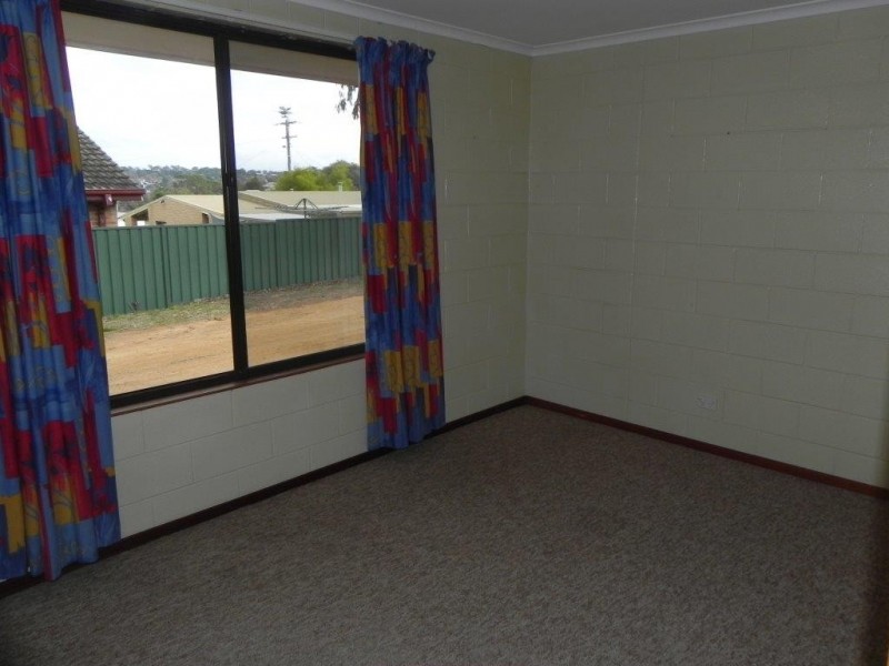 1/22 Ford Street, Yass NSW 2582