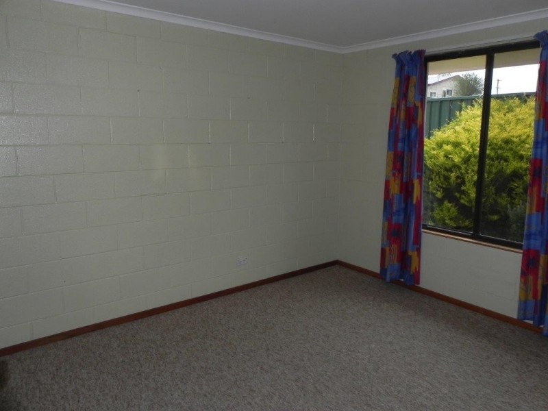 1/22 Ford Street, Yass NSW 2582