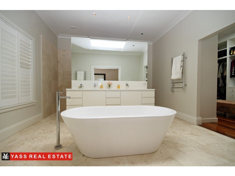 14 Yass River Road, Yass River NSW 2582