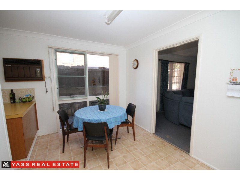 6 Grand Junction Road, Yass NSW 2582