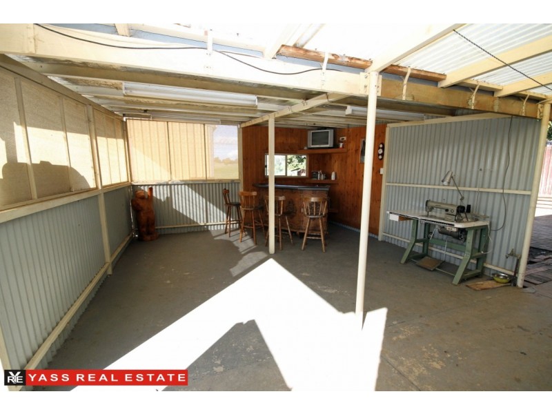 6 Grand Junction Road, Yass NSW 2582