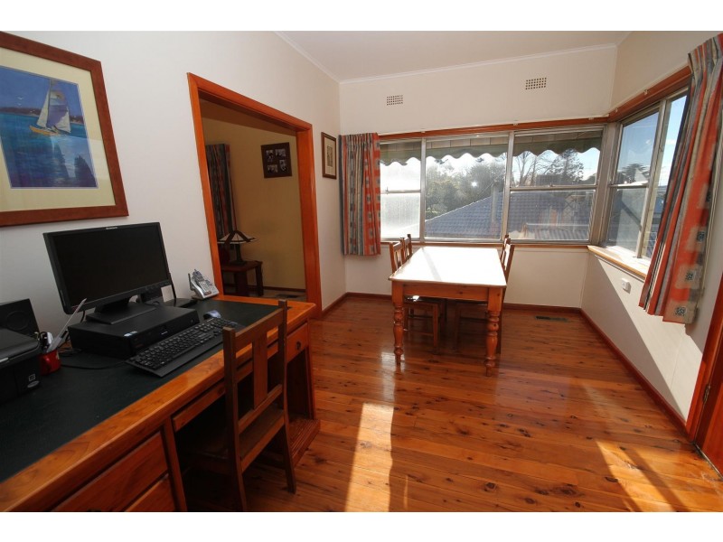 10 Amaroo Place, Yass NSW 2582