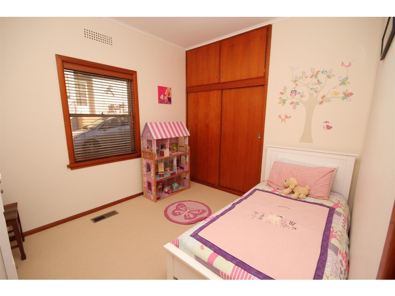 10 Amaroo Place, Yass NSW 2582