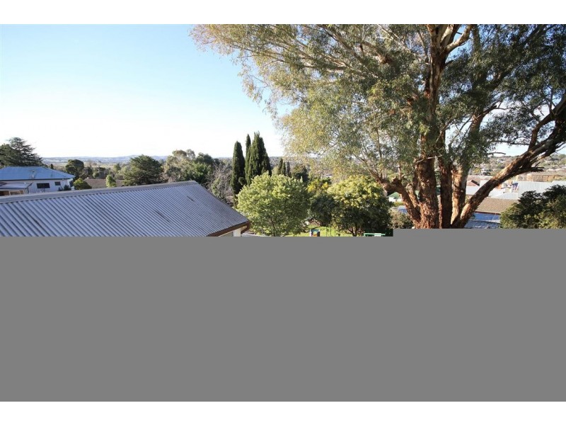 10 Amaroo Place, Yass NSW 2582