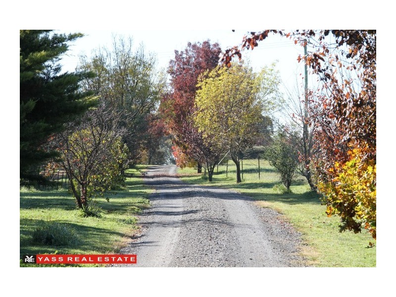 14 Irvine Drive, Yass NSW 2582