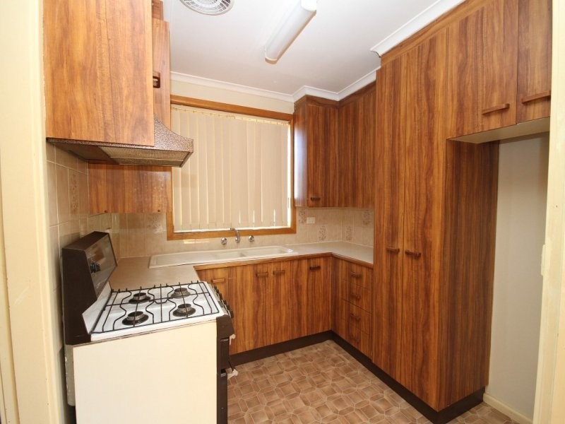 7 Therry Street, Yass NSW 2582