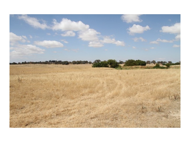 196 Yass Valley Way, Yass NSW 2582