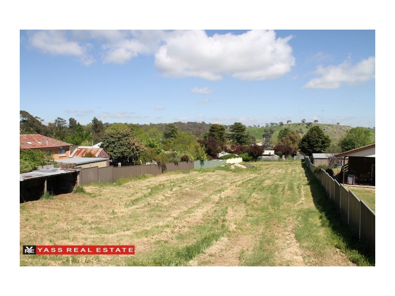 2 Glebe Street, Yass NSW 2582