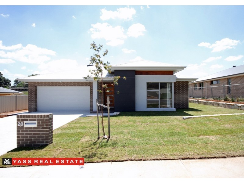 20 Colls Close, Yass NSW 2582