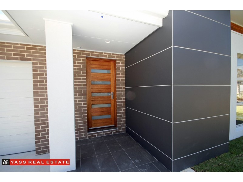 20 Colls Close, Yass NSW 2582