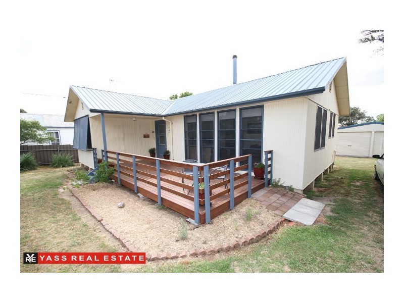 110 Yass Street, Gunning NSW 2581