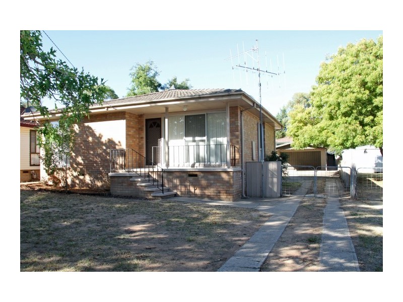 7 Therry Street, Yass NSW 2582