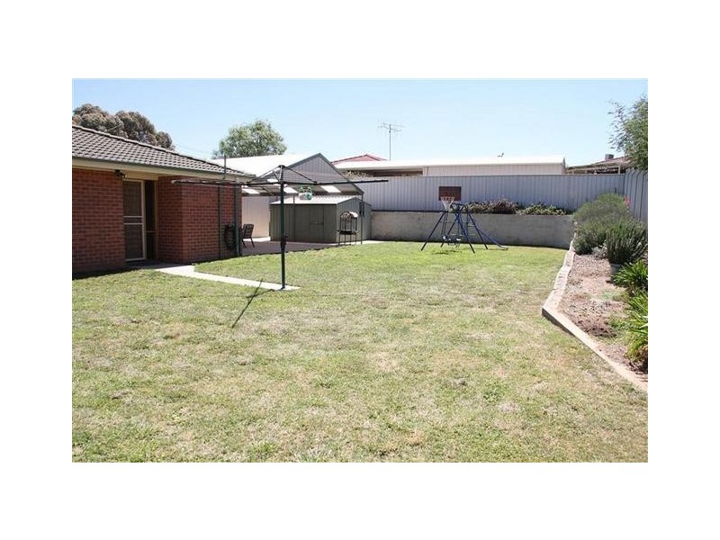 6 Petit Street, Yass NSW 2582