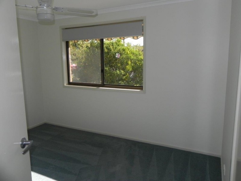 34 Merriman Drive, Yass NSW 2582