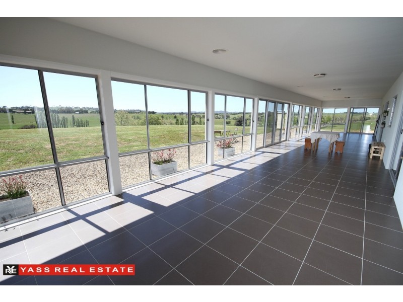 68 Kirkton Road, Yass NSW 2582