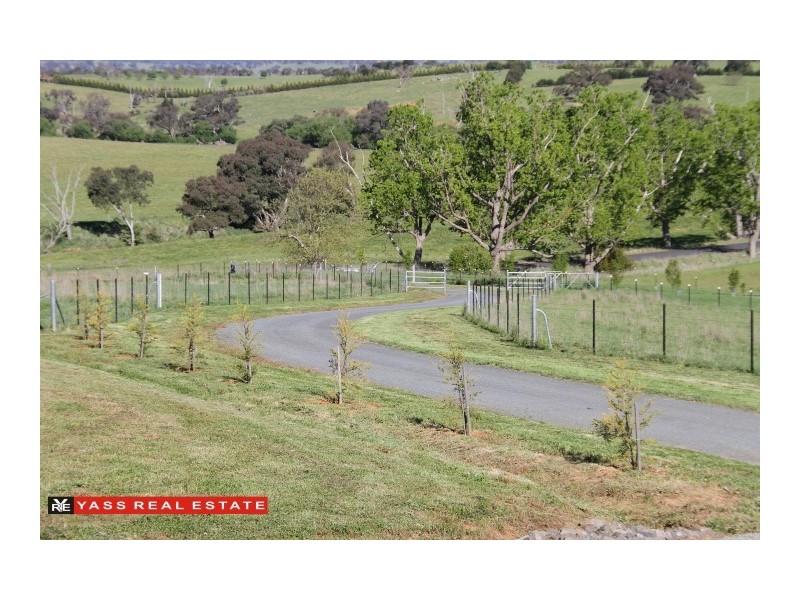 68 Kirkton Road, Yass NSW 2582