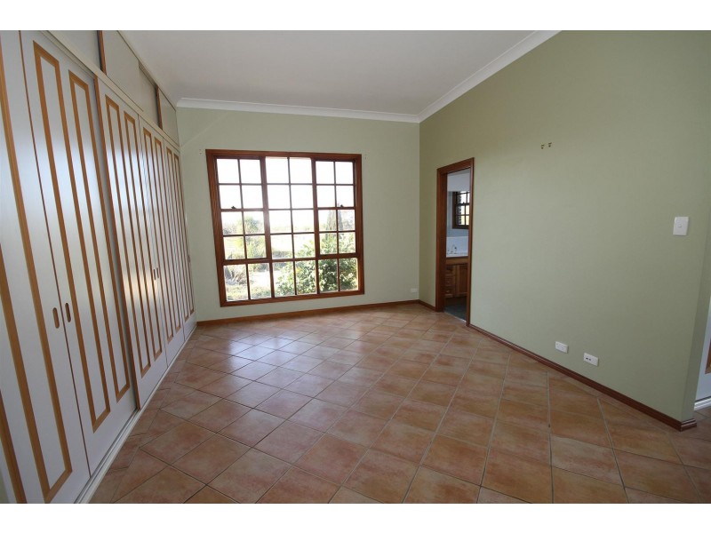 10 Suffolk Avenue, Murrumbateman NSW 2582