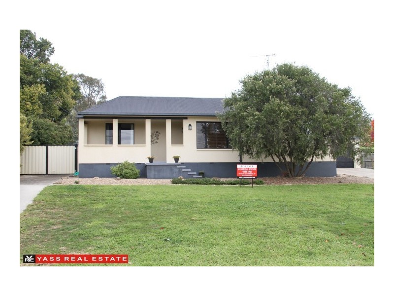 11 Victoria Street, Yass NSW 2582