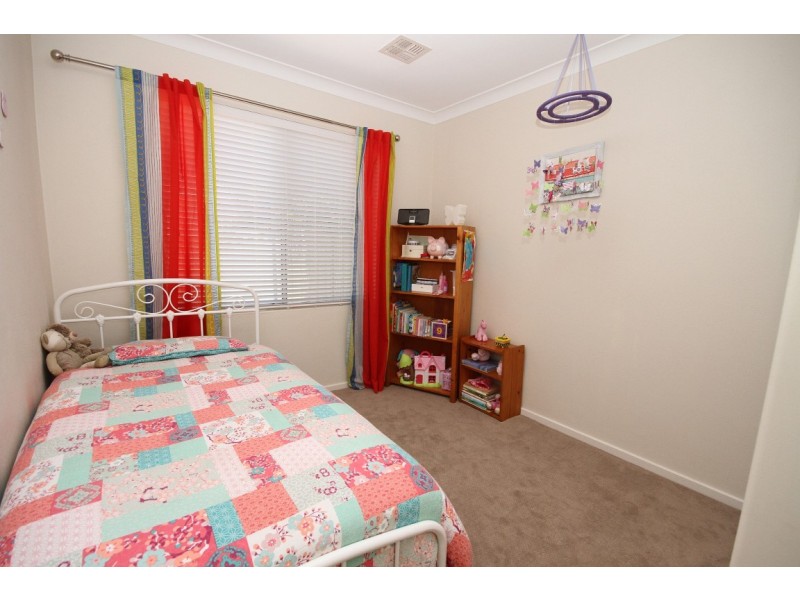 11 Victoria Street, Yass NSW 2582
