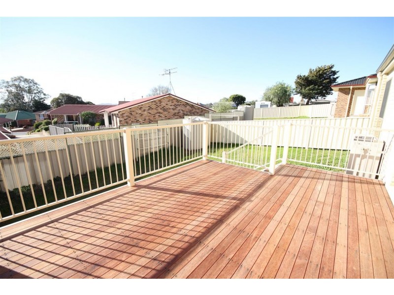 26/11 Julian Place, Yass NSW 2582