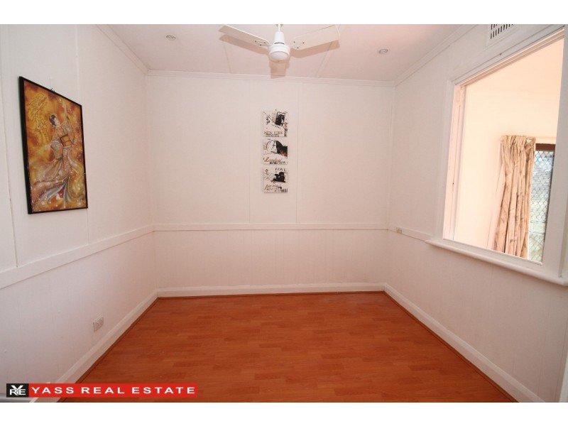 8 Bogolong Street, Bowning NSW 2582