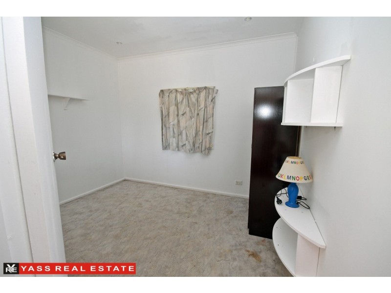 8 Bogolong Street, Bowning NSW 2582