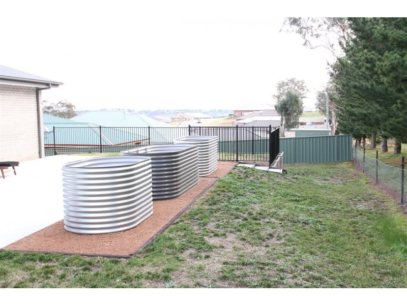 35 Cooks Hill Road, Yass NSW 2582