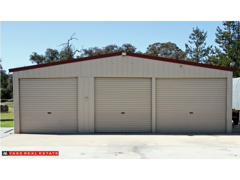 3 Eucalypt Drive, Yass NSW 2582