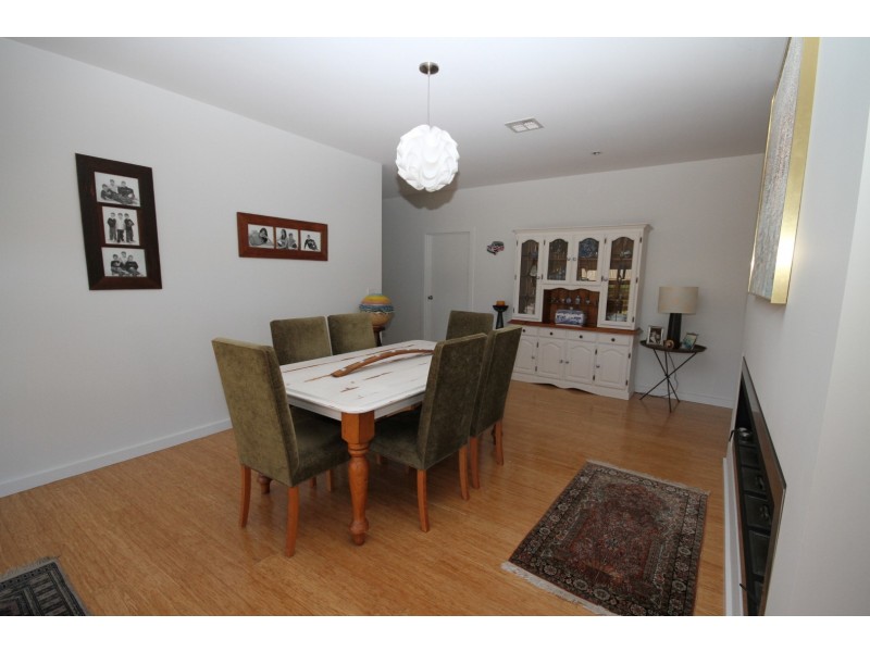 9 Burgess Place, Yass NSW 2582