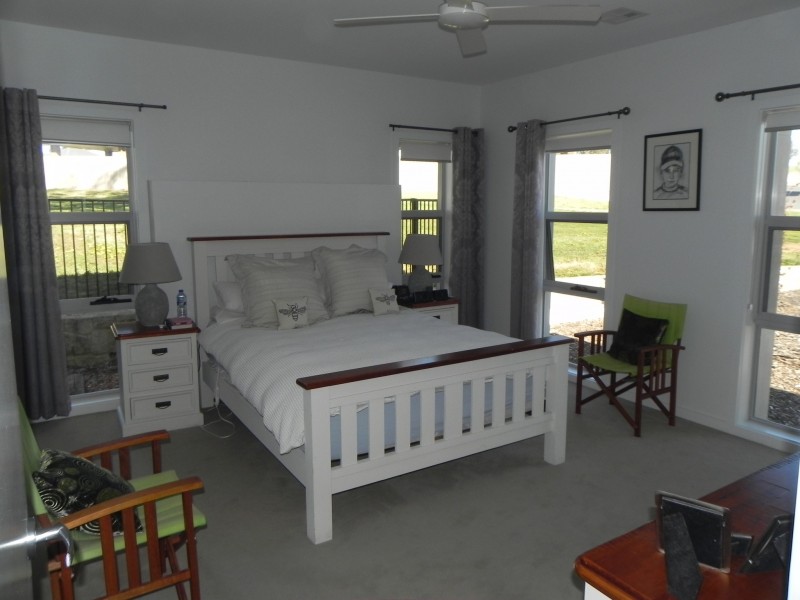 9 Burgess Place, Yass NSW 2582