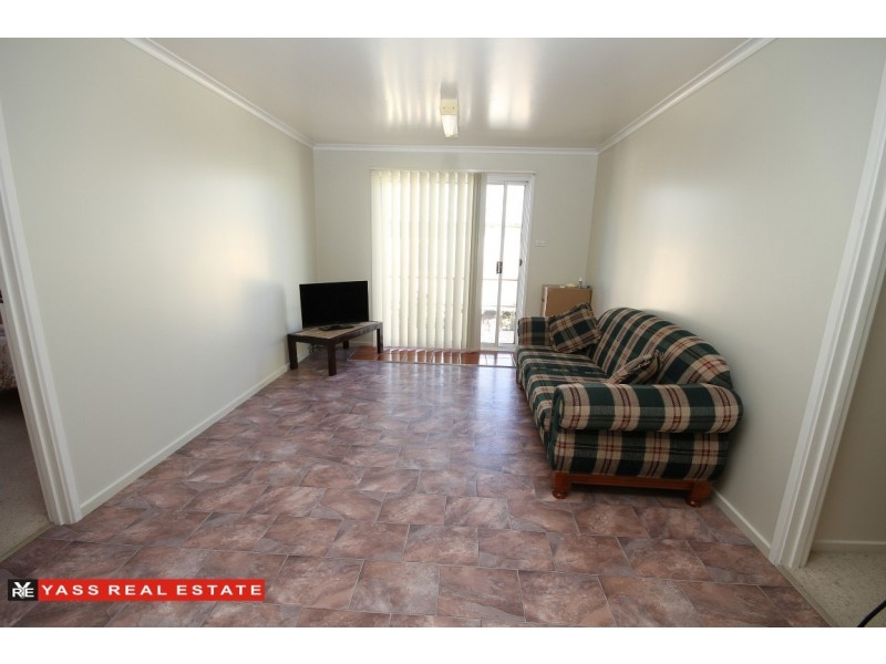 14 Leake Street, Bowning NSW 2582