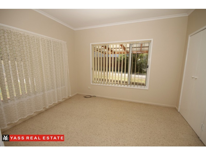 14 Leake Street, Bowning NSW 2582