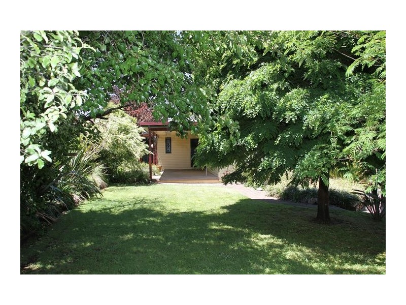 55 Meehan Street, Yass NSW 2582