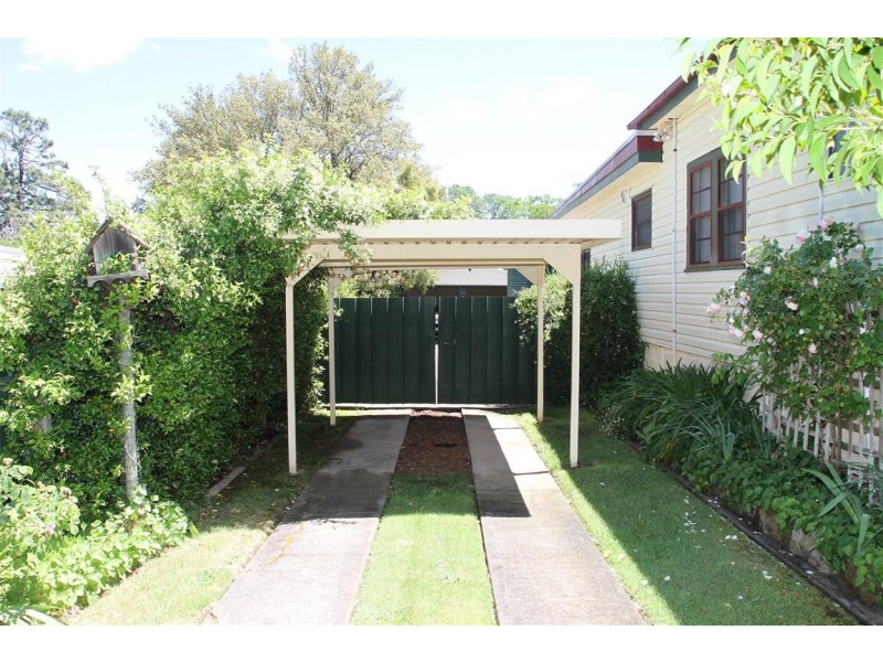 55 Meehan Street, Yass NSW 2582